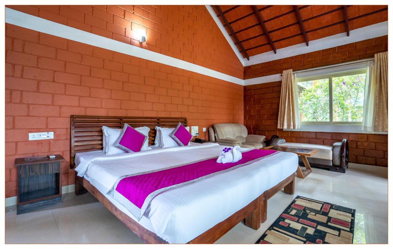 Coffee Grove Resort Chikmagalūr Eksteriør billede