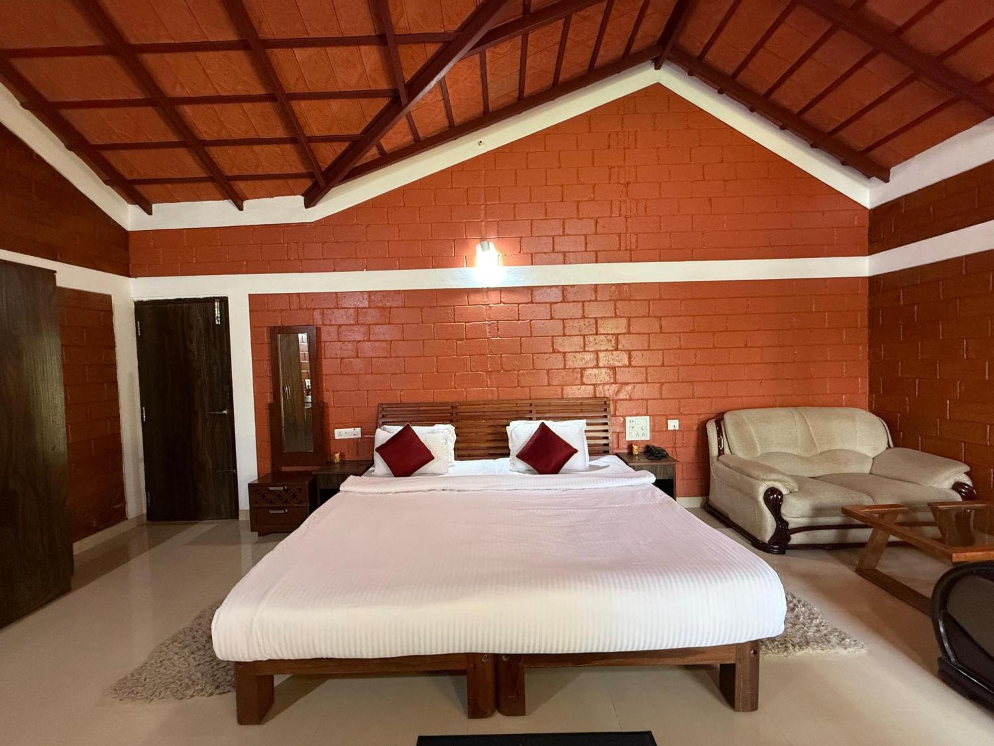 Coffee Grove Resort Chikmagalūr Eksteriør billede